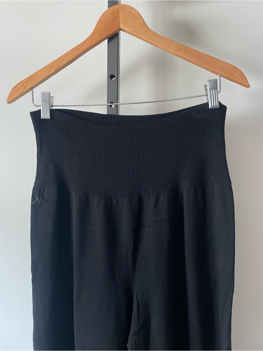 NEW Babaton The Group Sontag Knit Wide Leg Pant Black Long Longline Size Medium - Picture 3 of 8